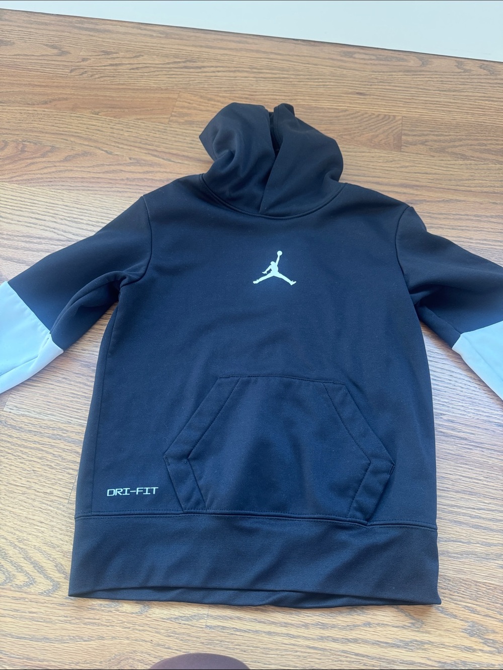 Nike Black Pullover Hoodie with Light Gray Sleeve Panels